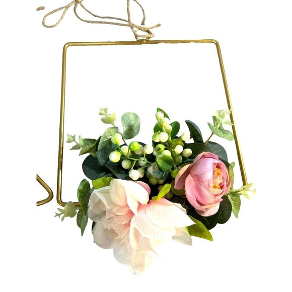 Home Decor Metal Square Circle Triangle Decoration with Silk Flowers and Greener - Picture 4 of 4